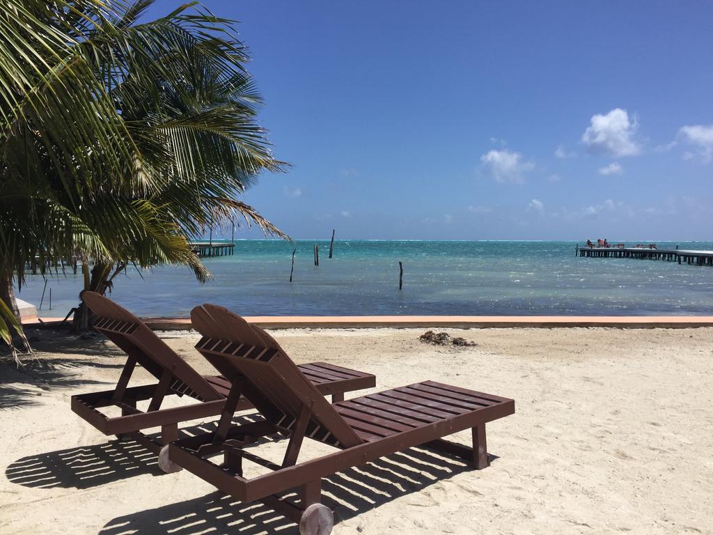 Seaside Villas Caye Caulker Esterno foto